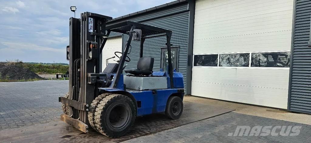 Mitsubishi FD35 Heftrucks overige