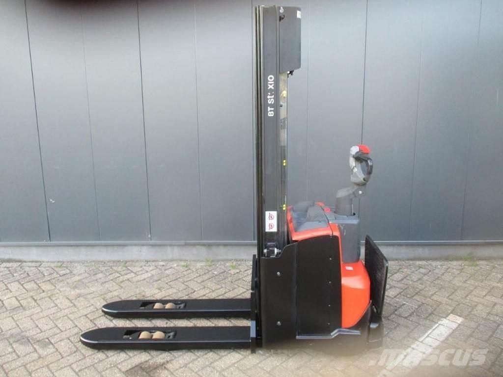 Toyota SWE 120L Meeloop stapelaar