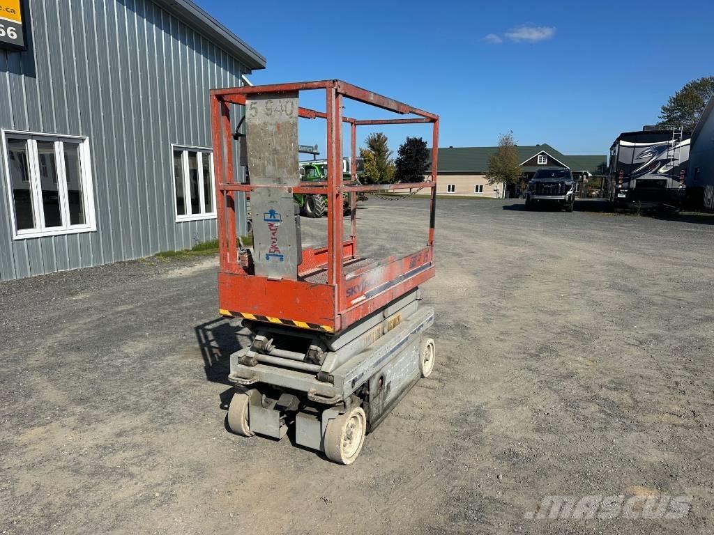 SkyJack SJ III 3015 Schaarhoogwerkers