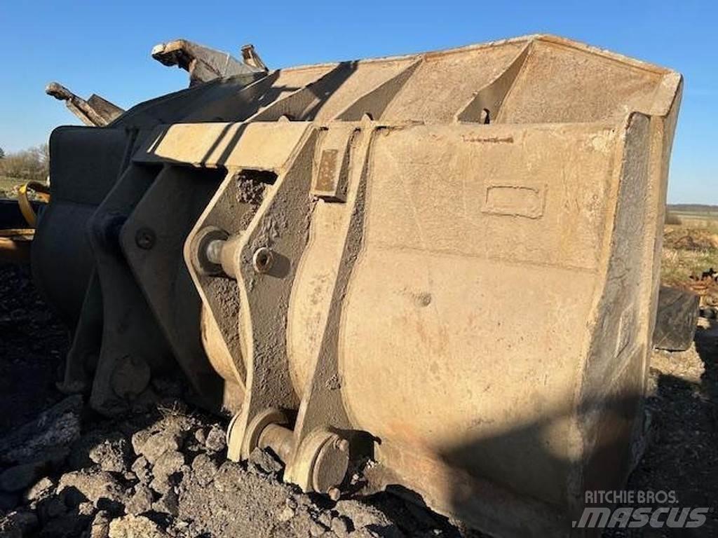 CAT 973D - Bakken