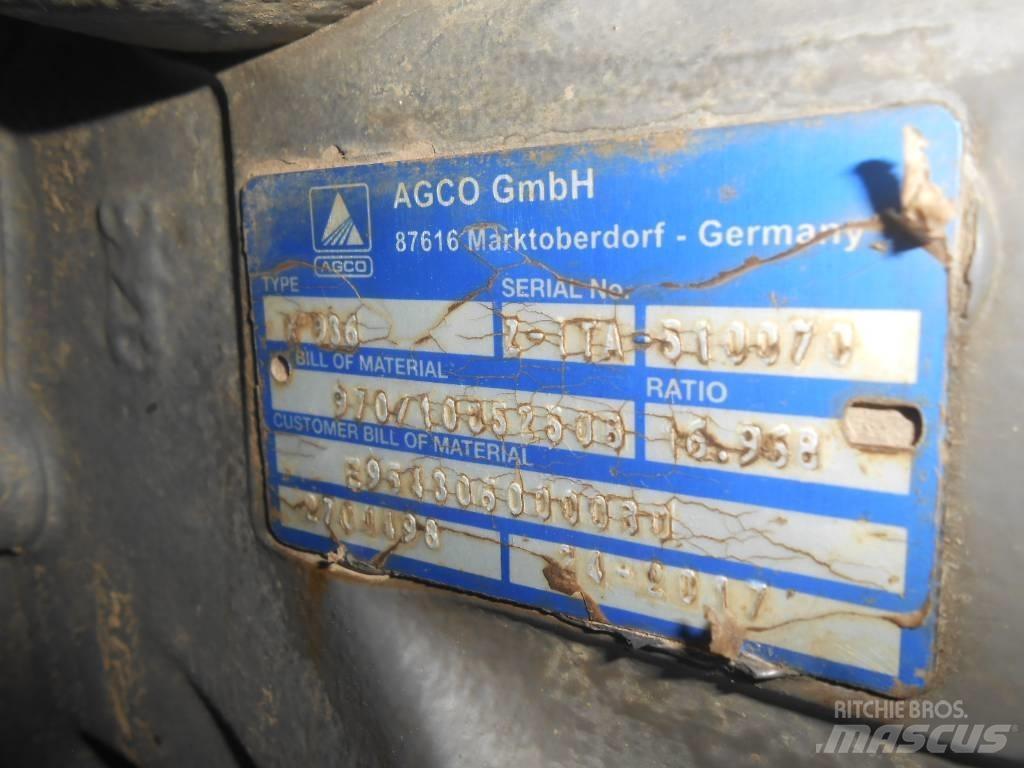 Fendt 936 Vario S4 Tractoren
