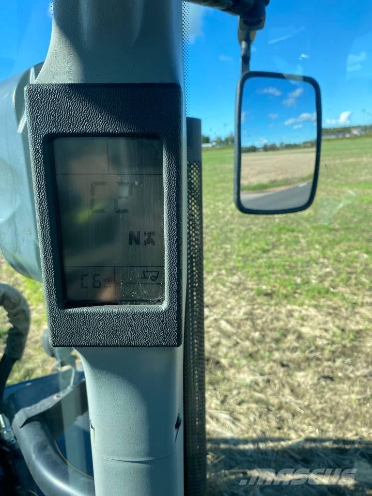 CLAAS Arion 620 Tractoren