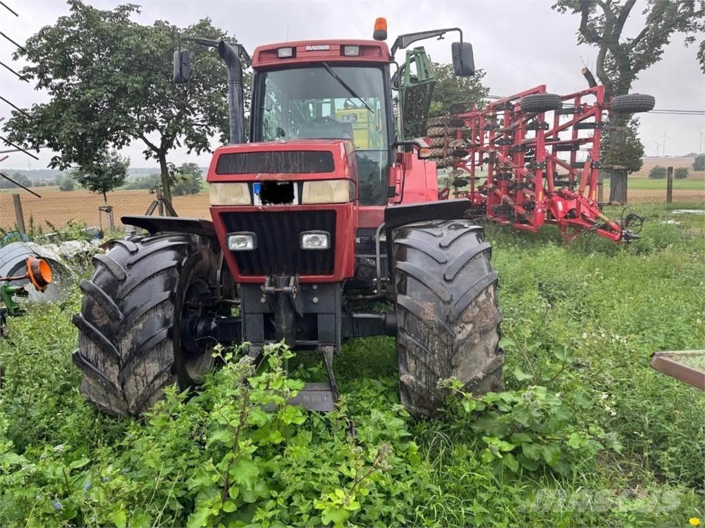 Case IH 7240 Pro Tractoren