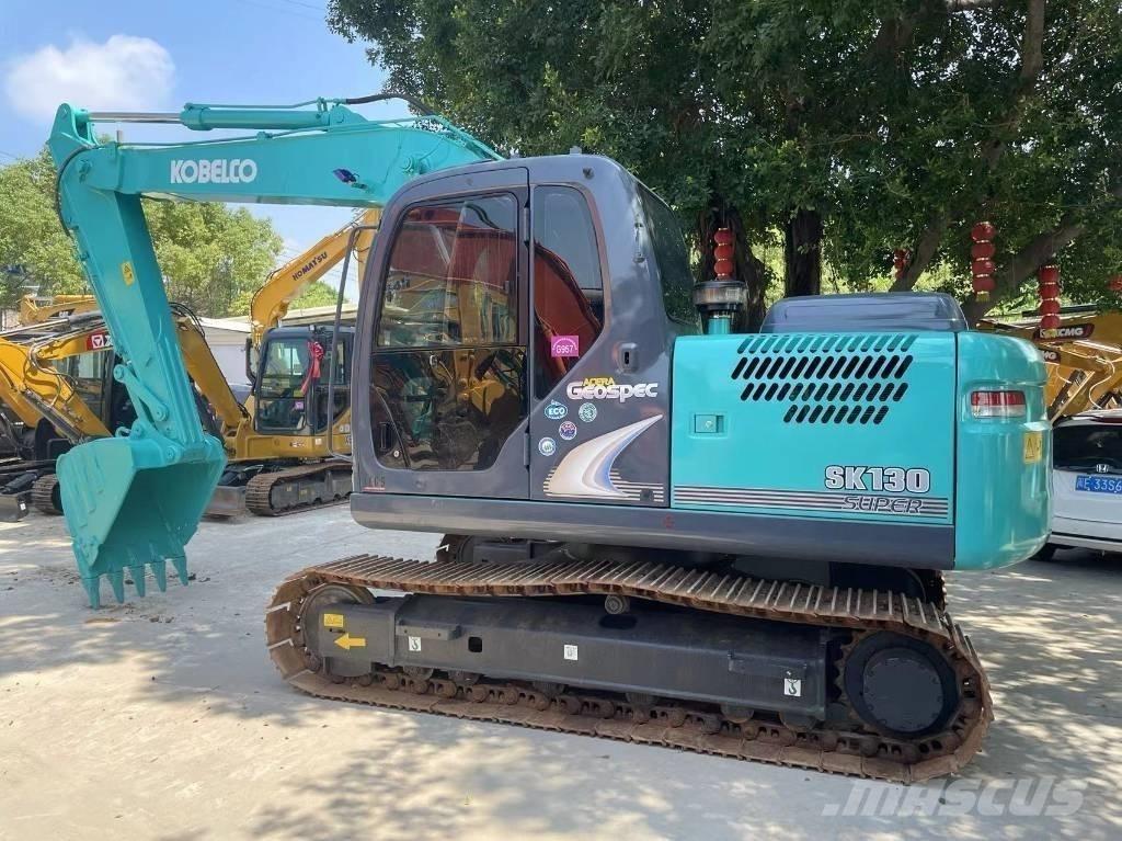 Kobelco SK130-8 Midigraafmachines 7t - 12t