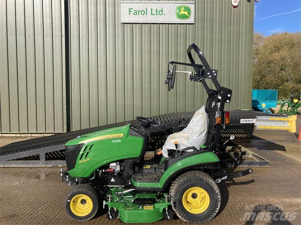 John Deere 1026R Compacttrekkers