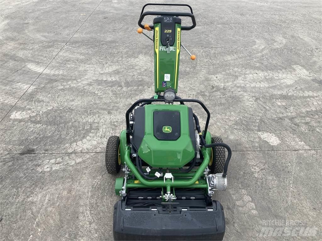 John Deere 225 E-cut Loopmaaier
