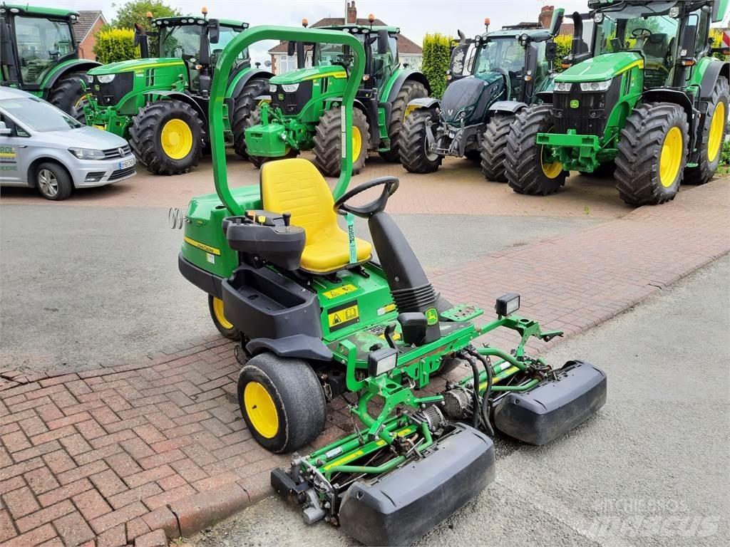 John Deere 2500EH Loopmaaier