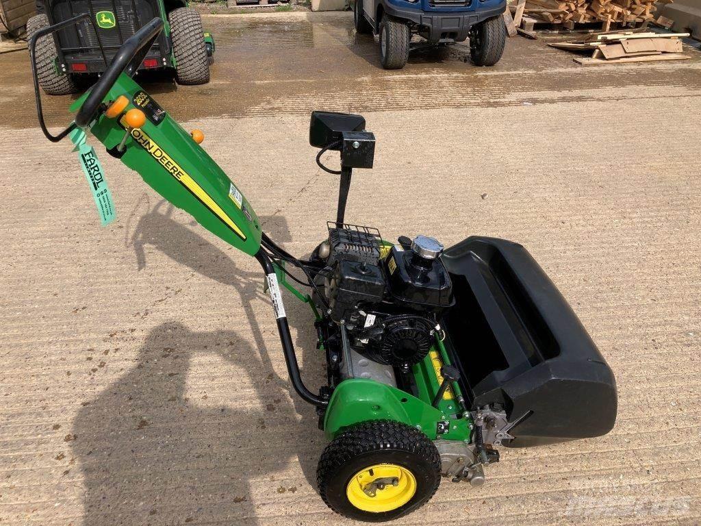 John Deere 260SL Loopmaaier