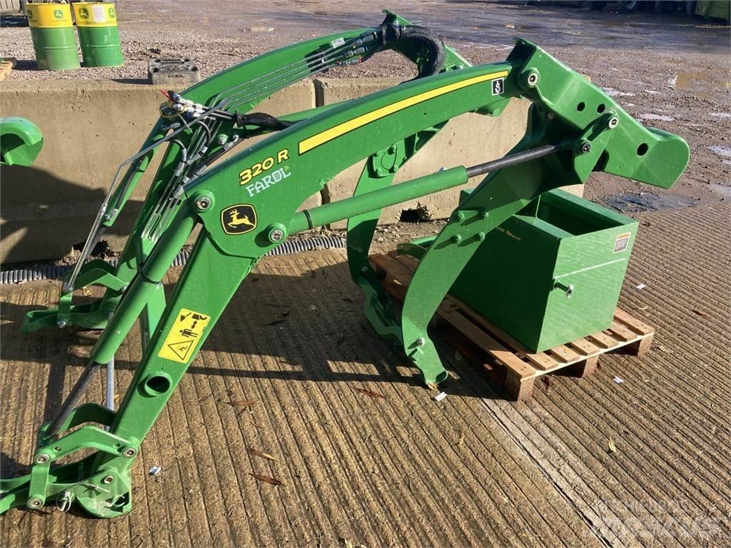 John Deere 320R Compacttrekkers