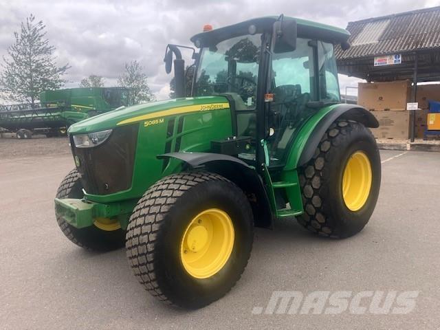 John Deere 5085M Tractoren