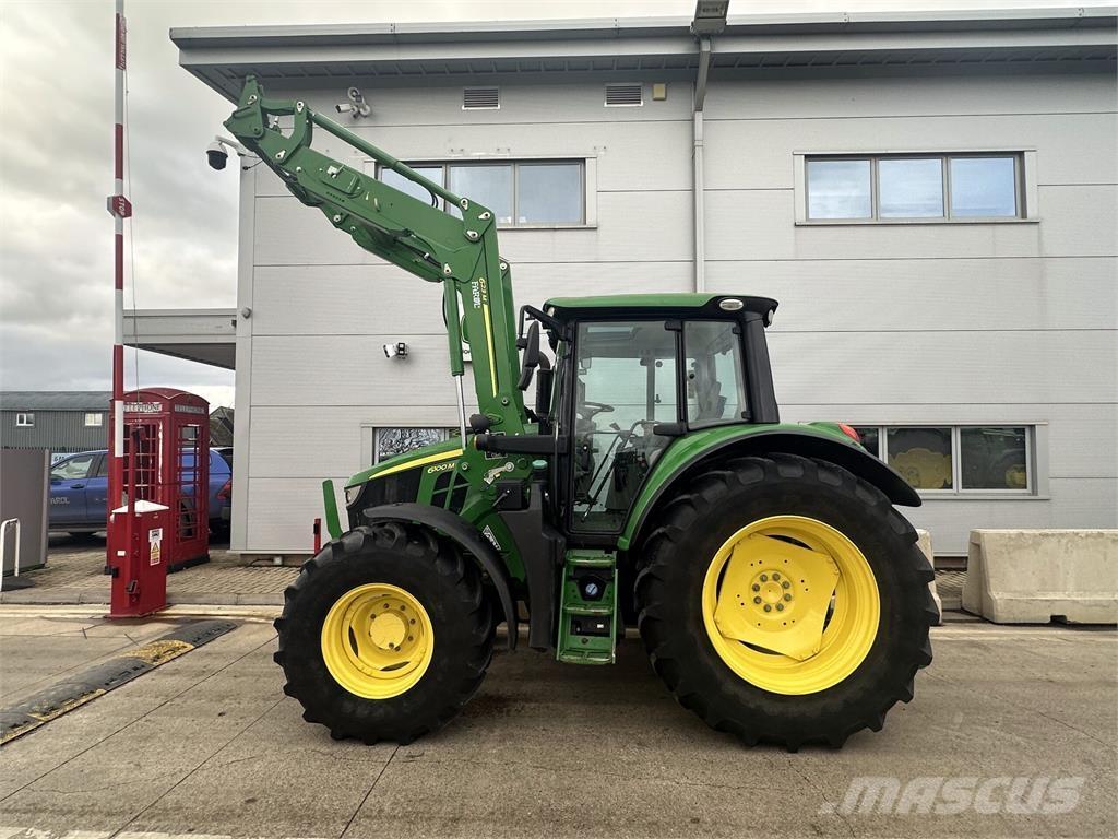 John Deere 6100M Tractoren