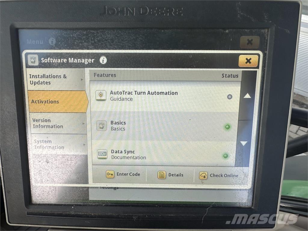 John Deere 6130R Tractoren