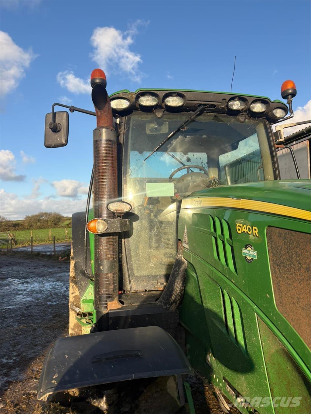 John Deere 6140R Tractoren