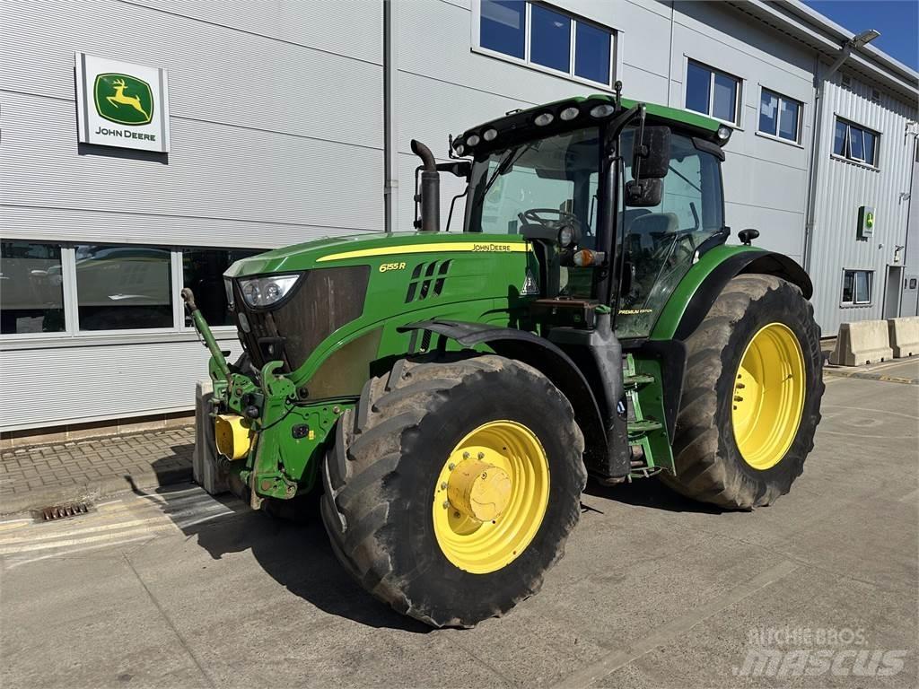 John Deere 6155R Tractoren