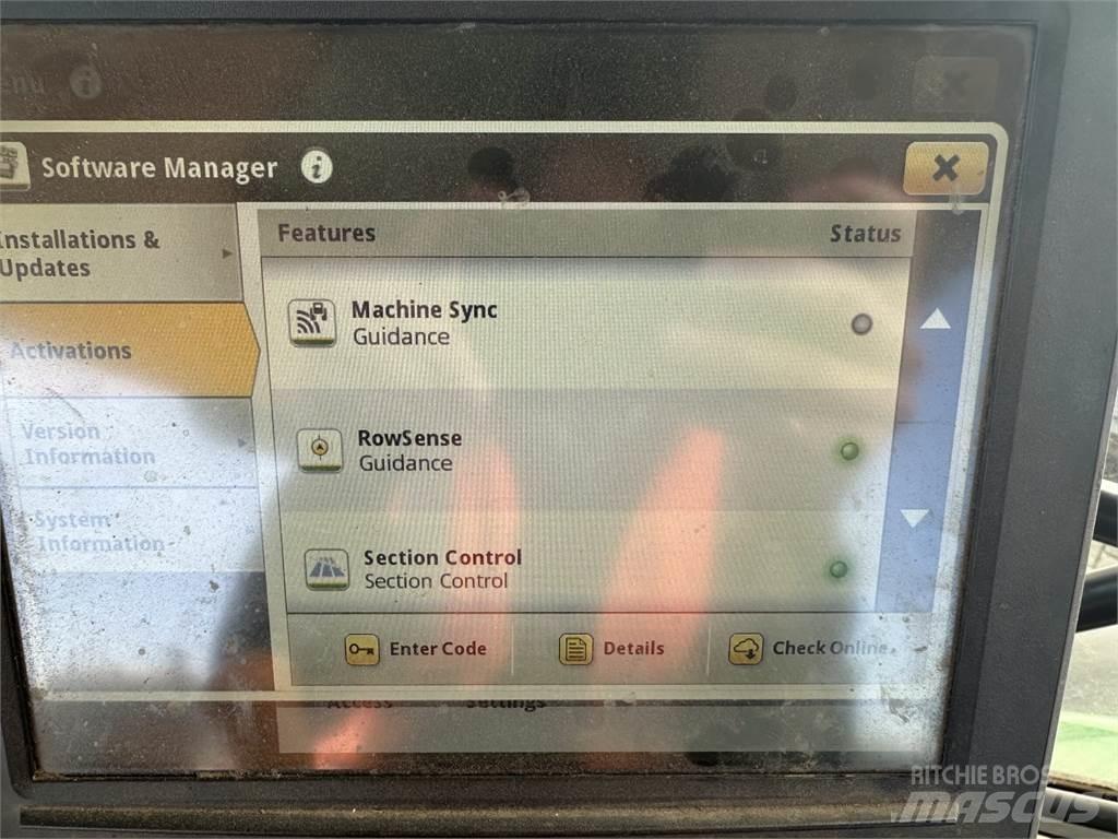 John Deere 6155R Tractoren