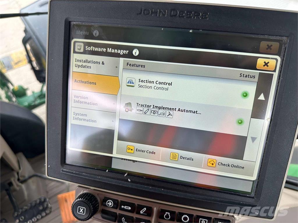 John Deere 6155R Tractoren