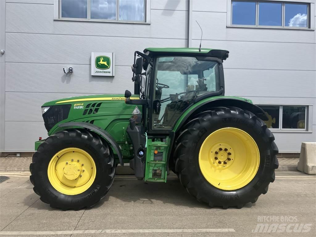 John Deere 6155R Tractoren