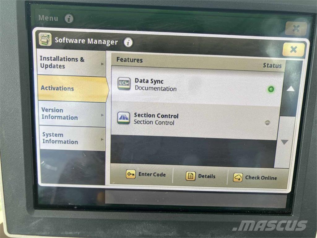 John Deere 6215R Tractoren