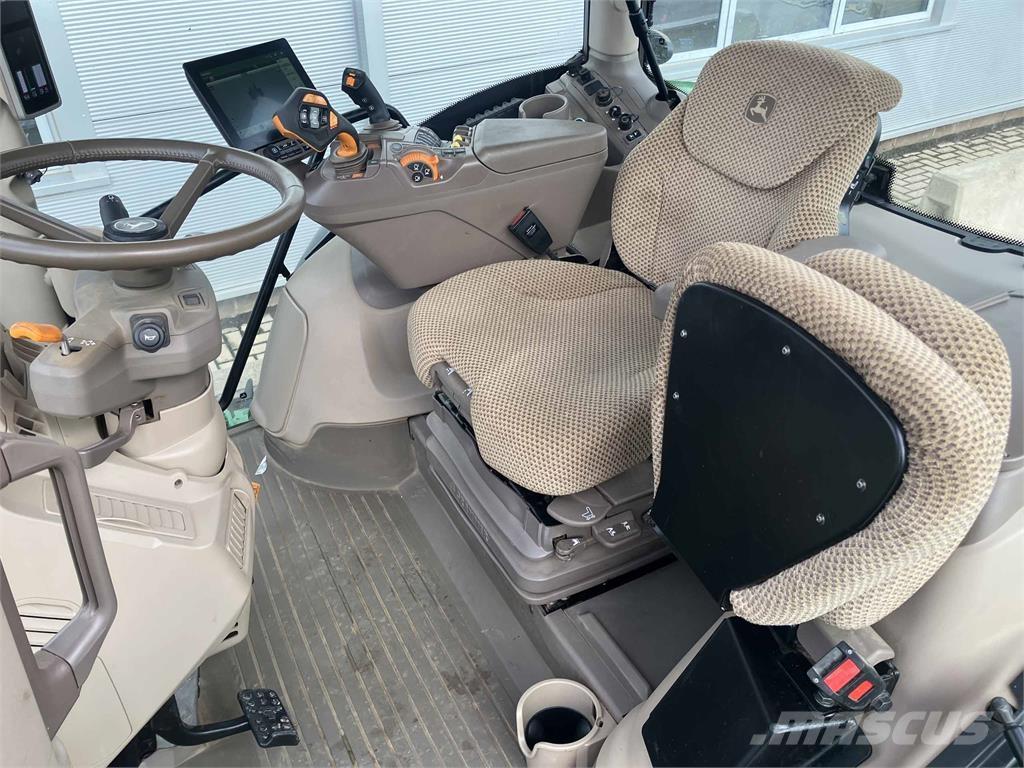 John Deere 6R 130 Tractoren