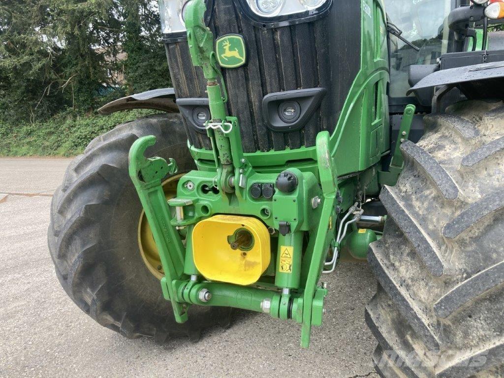 John Deere 6R 215 Tractoren
