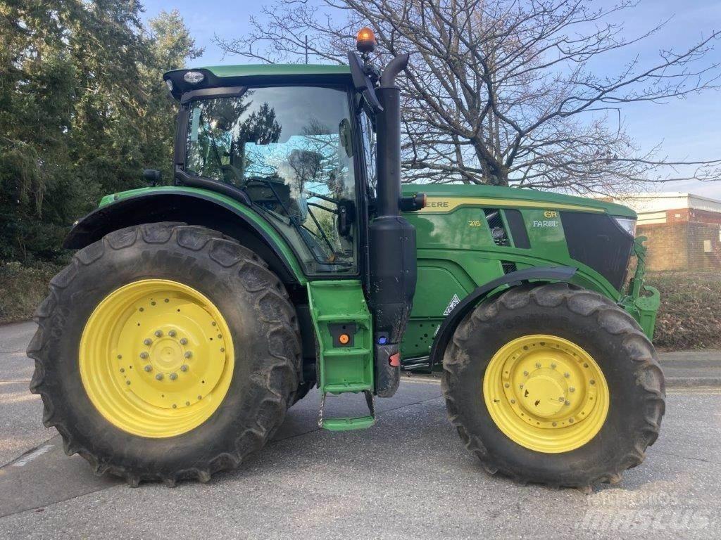 John Deere 6R 215 Tractoren