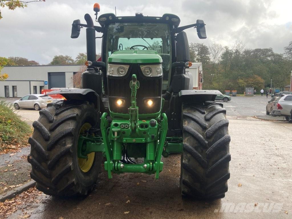 John Deere 6R 250 Tractoren