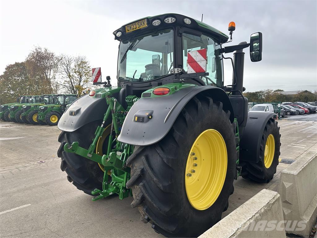 John Deere 6R 250 Tractoren