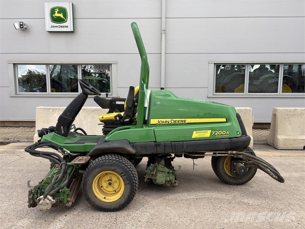 John Deere 7200A Loopmaaier