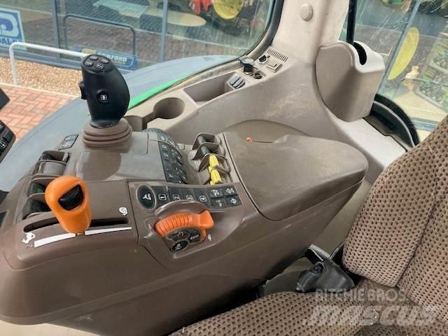 John Deere 7310R Tractoren