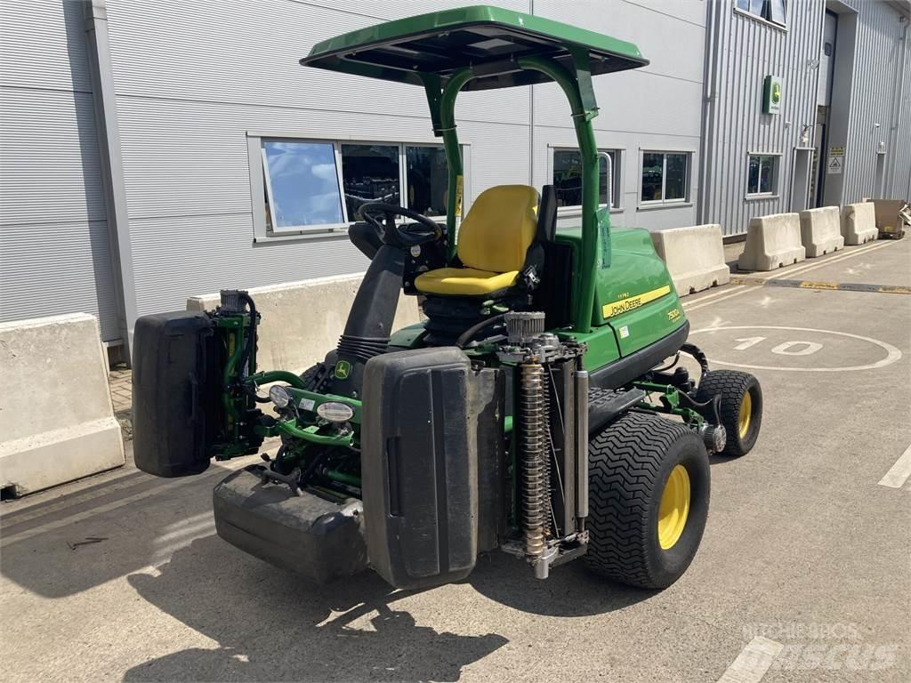 John Deere 7500AE Loopmaaier