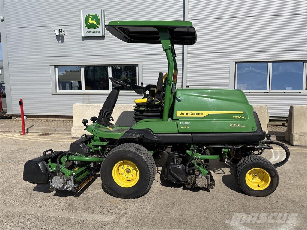 John Deere 7500AE Loopmaaier
