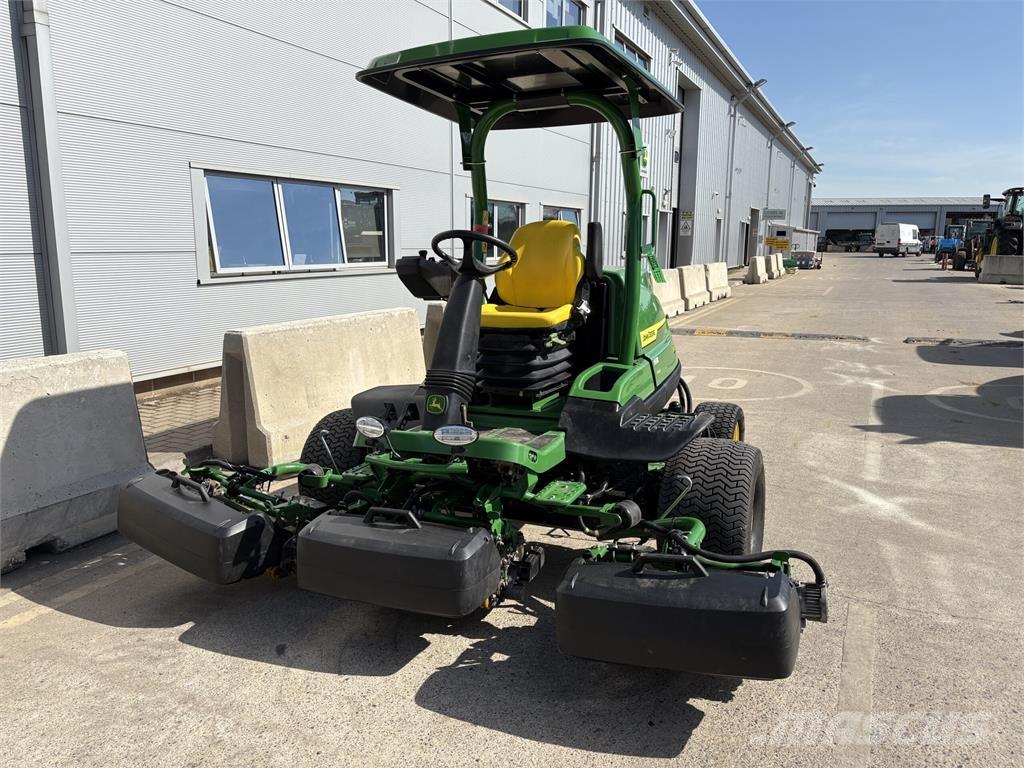 John Deere 7500AE Loopmaaier