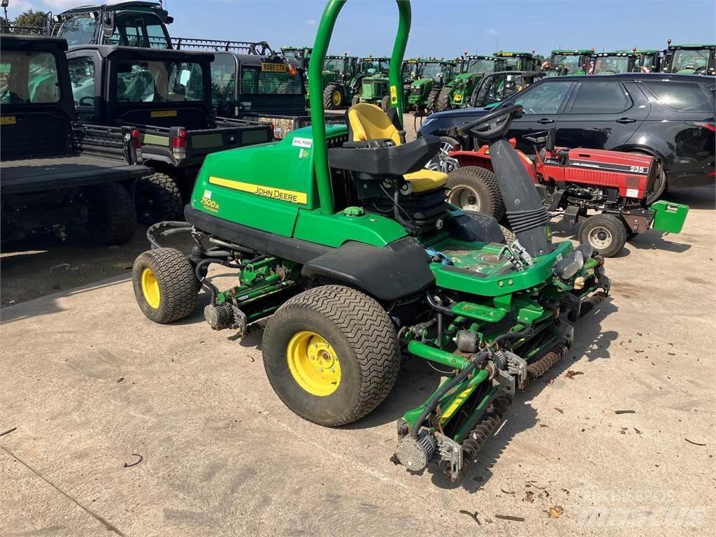 John Deere 7500AE Loopmaaier