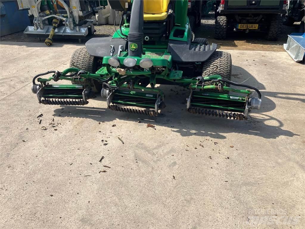 John Deere 7500AE Loopmaaier