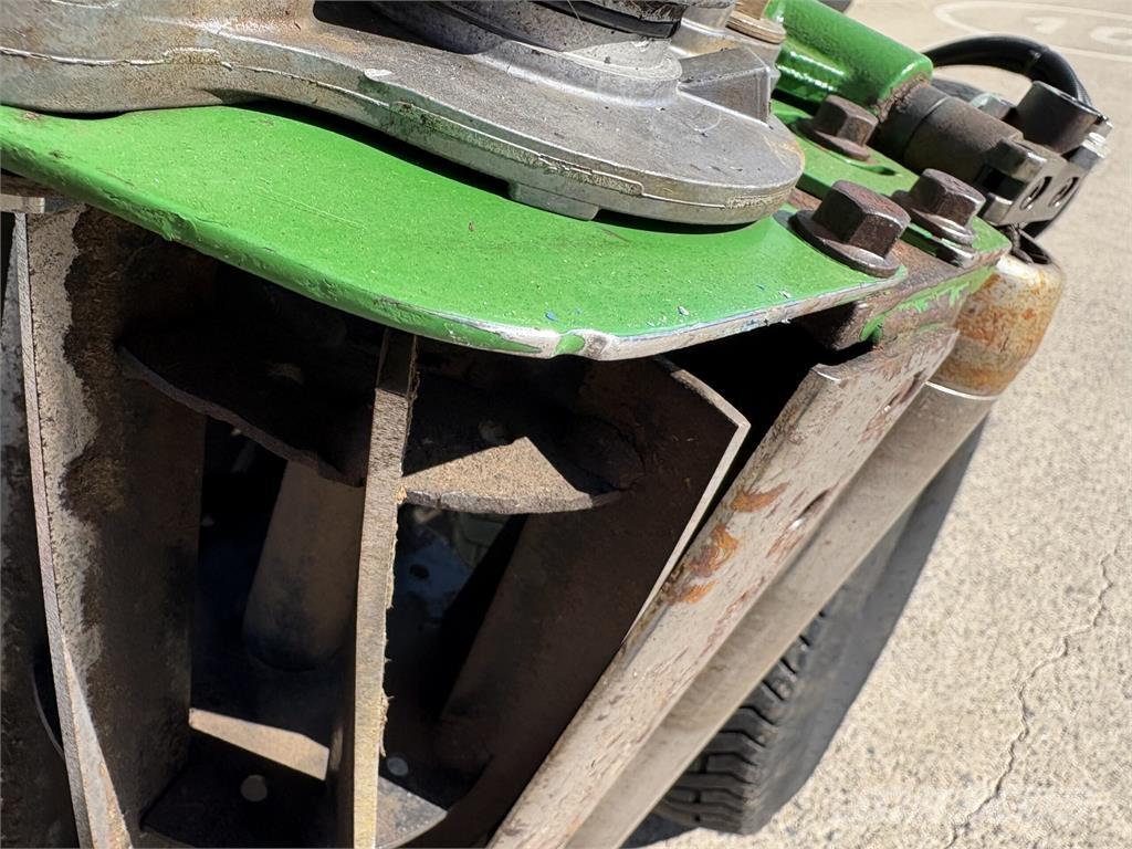 John Deere 7700A Loopmaaier