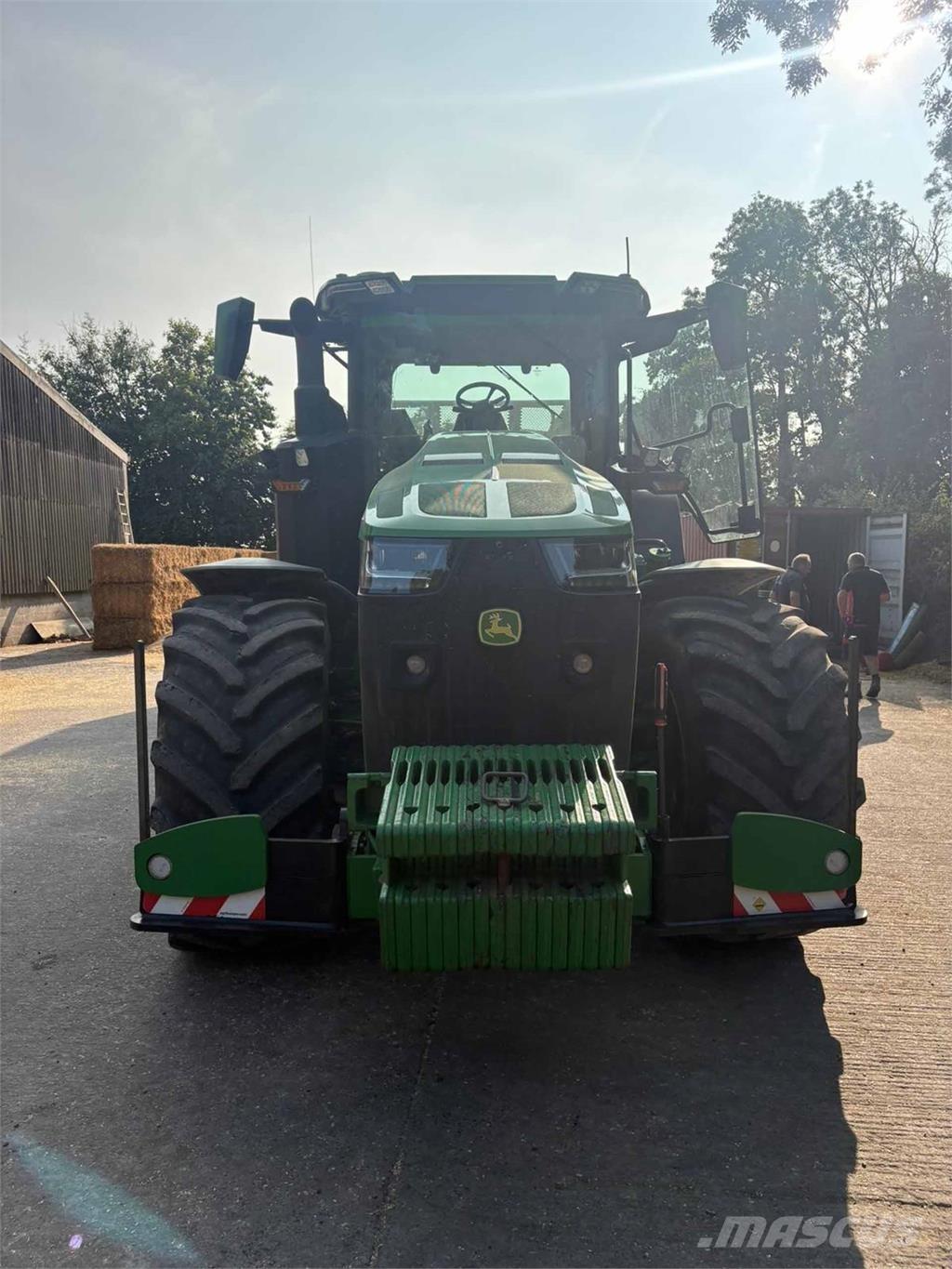 John Deere 8R 370 Tractoren
