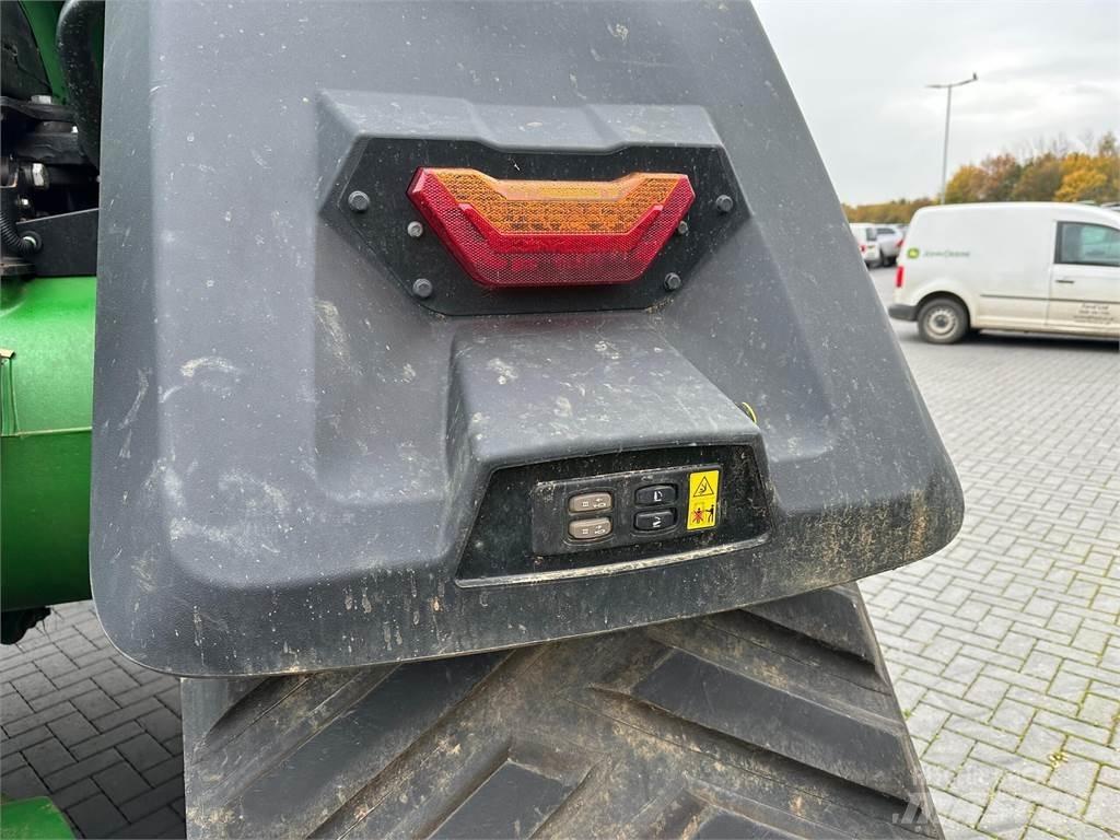 John Deere 8RX 410 Tractoren