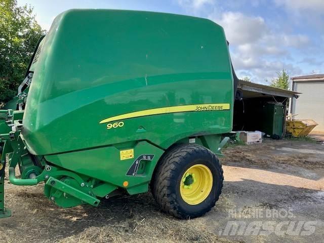 John Deere 960 Vierkante balenpers