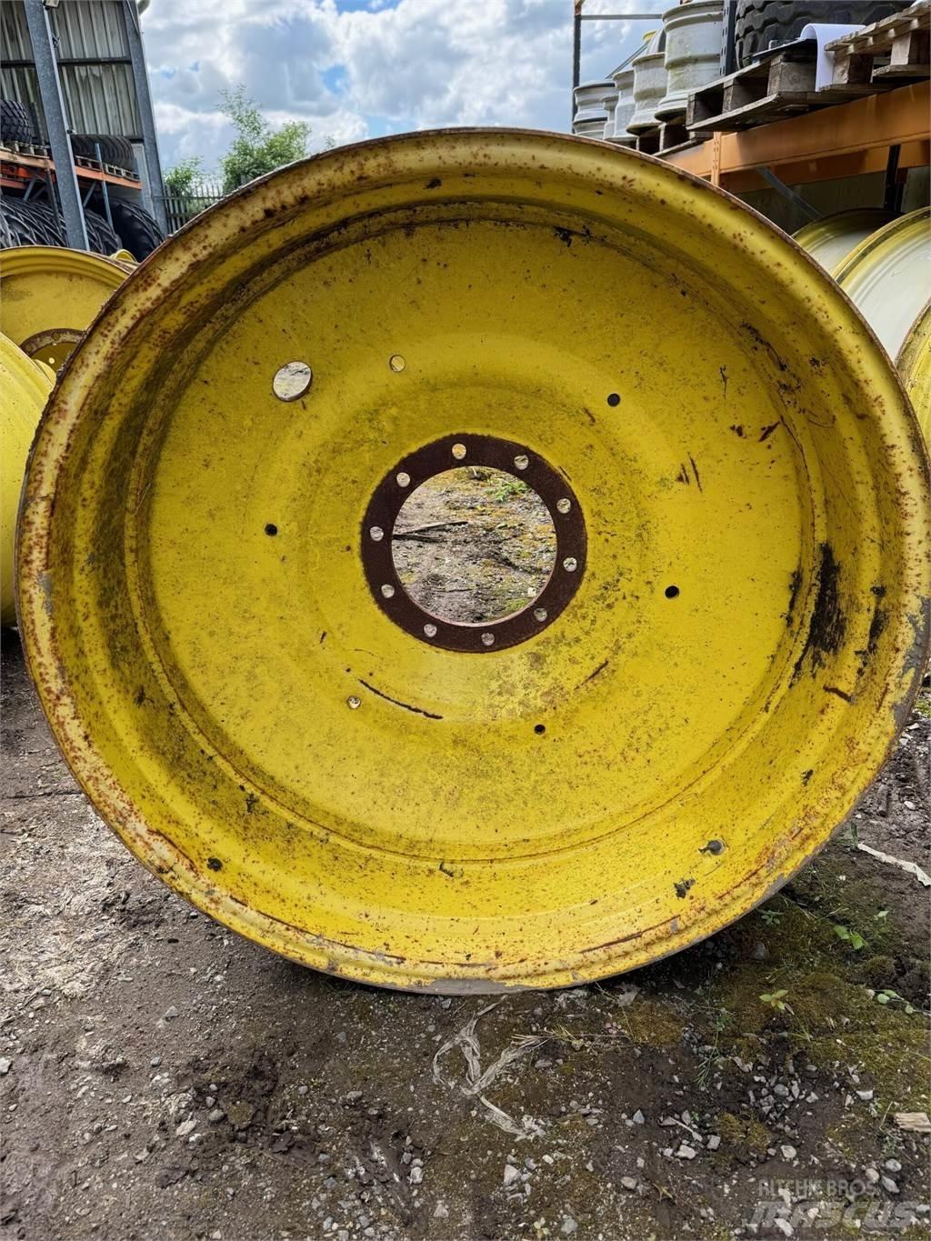 John Deere Example Banden, wielen en velgen