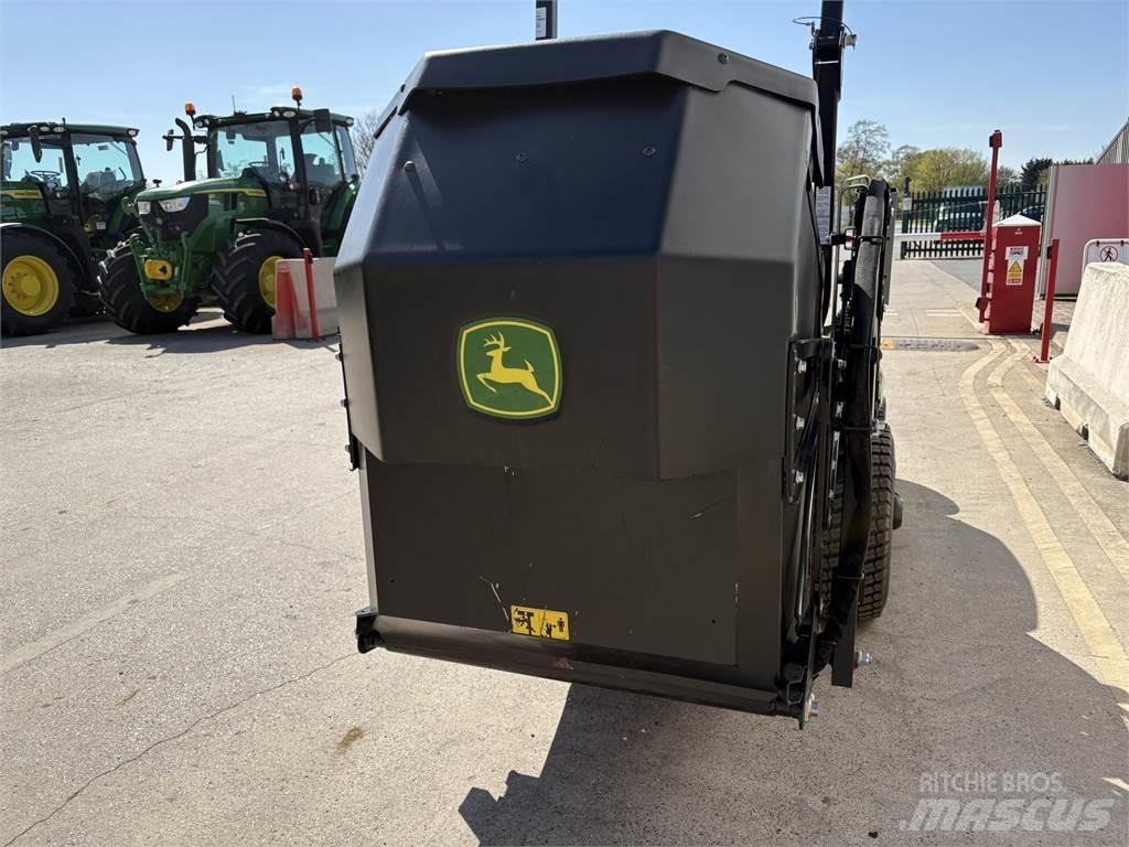 John Deere X950R Rijmaaiers