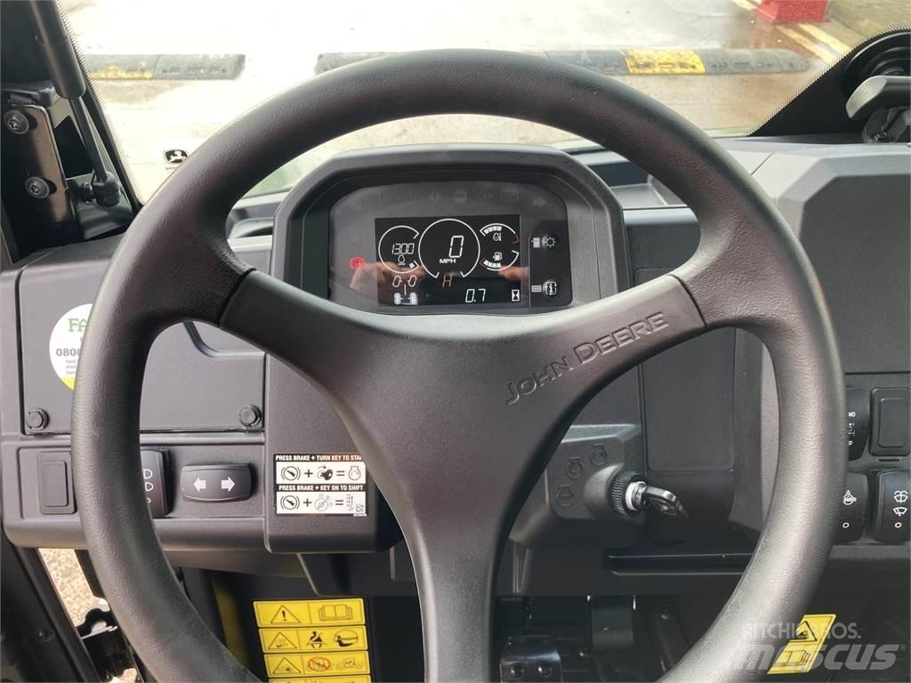 John Deere XUV875M Utiliteitsmachines