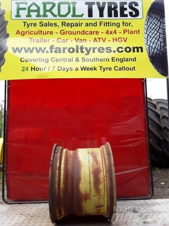John Deere Yellow rim Banden, wielen en velgen