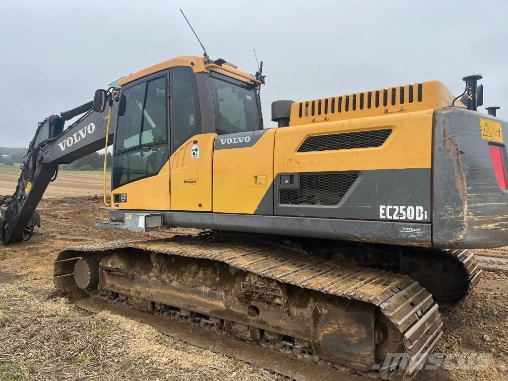 Volvo EC 250 D Rupsgraafmachines
