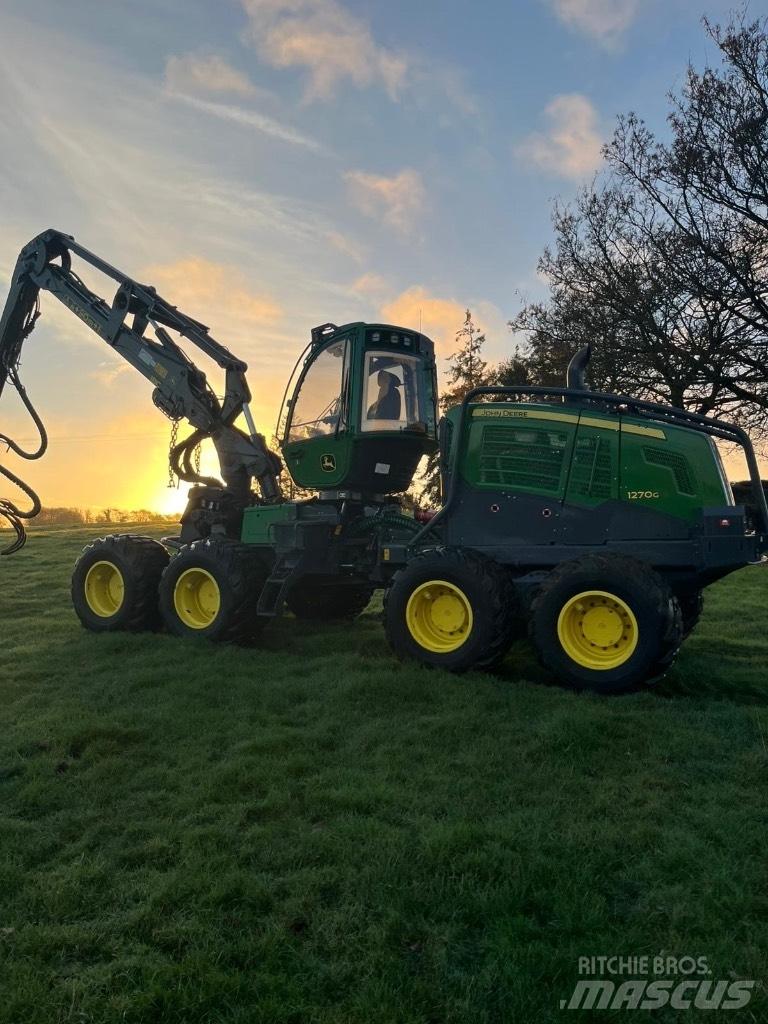 John Deere 1270G 8WD Harvesters