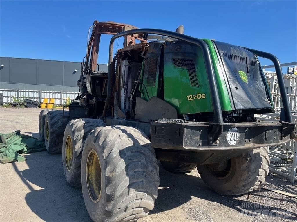 John Deere 1270E Harvesters