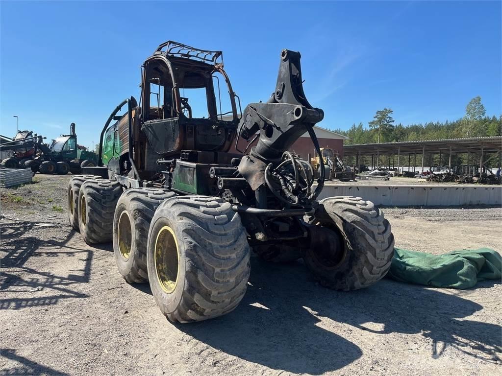 John Deere 1270E Harvesters