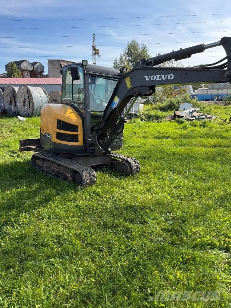 Volvo EC 35 D Minigraafmachines < 7t