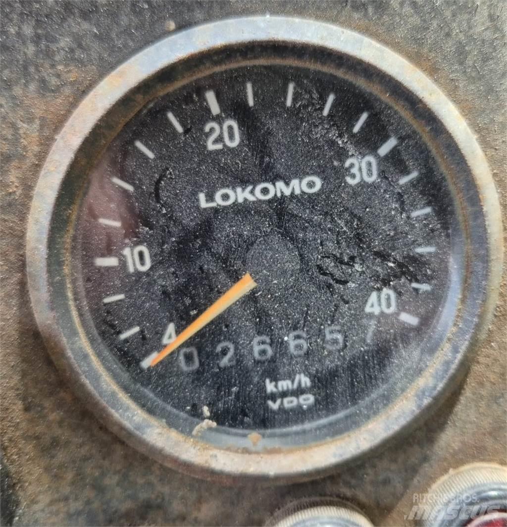 Lokomo AH 132 C Graders