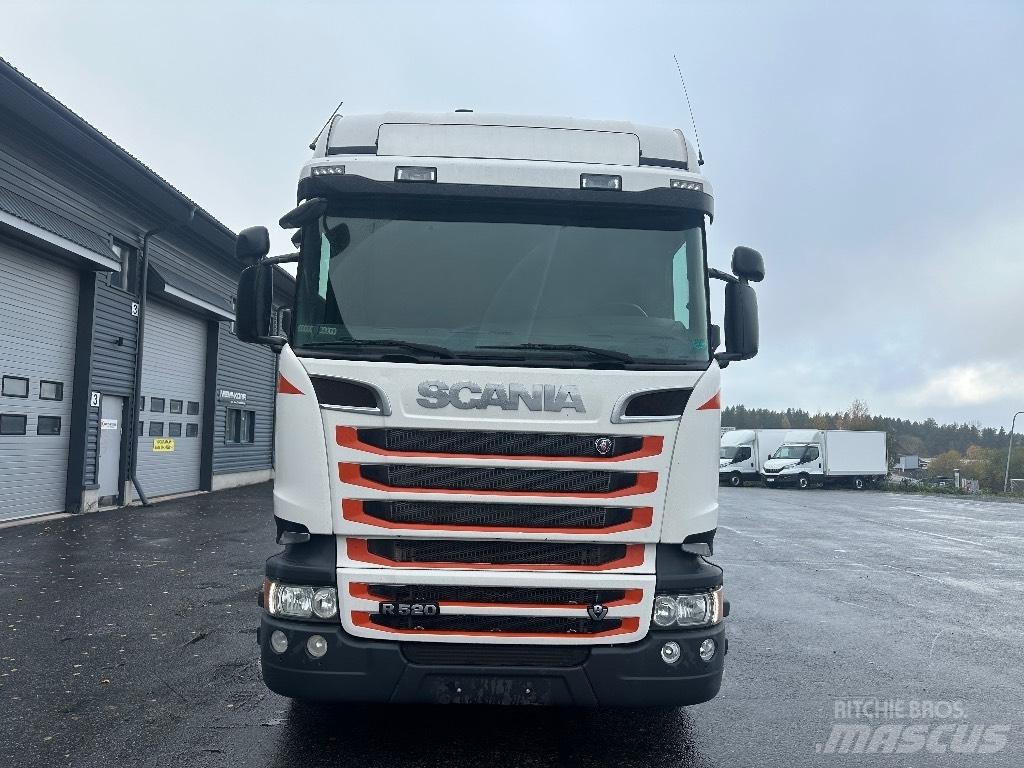 Scania R520 8x2/4 Containertrucks met kabelsysteem