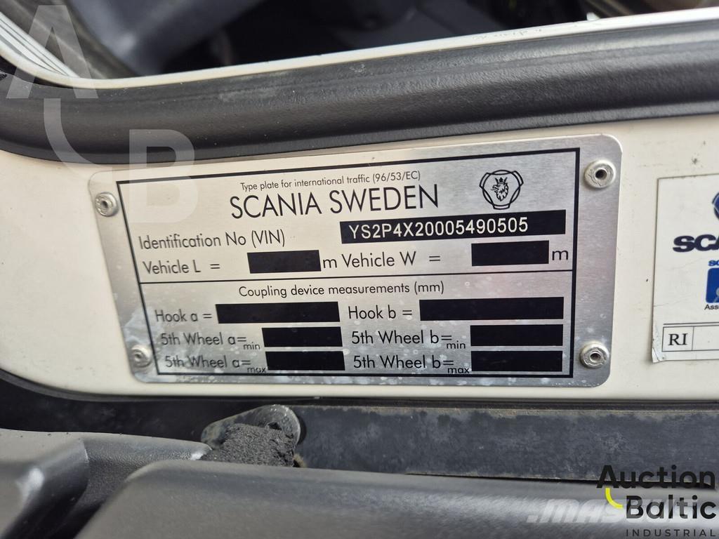 Scania P 450 Chassis met cabine